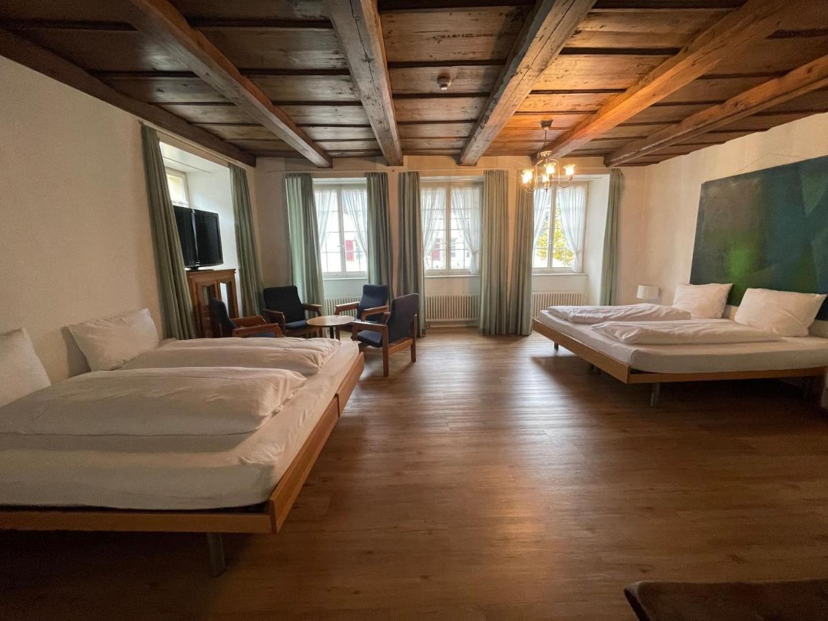 Gasthof Zur Waag Zurzach Bagian luar foto